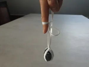 Was hilft bei Fingerarthrose? 2 Traktion Fingergelenk 15 Minuten pro Tag mit 250 G Gewicht