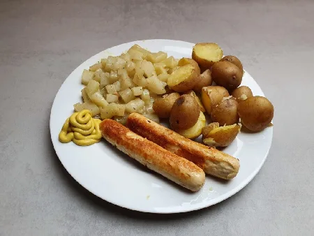 Bratwurst super lecker OHNE Fleisch 3 Leckere Bratwurst und Wiener-Würste OHNE Fleisch, hier als vegetarische Variante