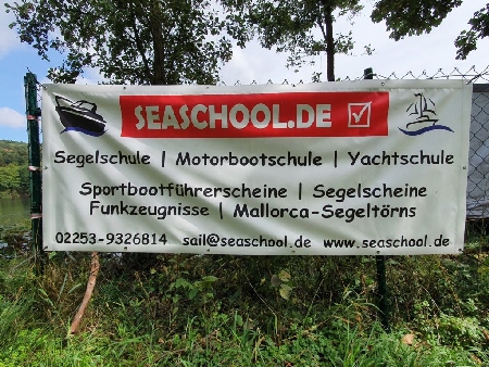 Segelschule, Motorbootschule, Yachtschule am Kronenburger See Eifel, Kronenburger Burg